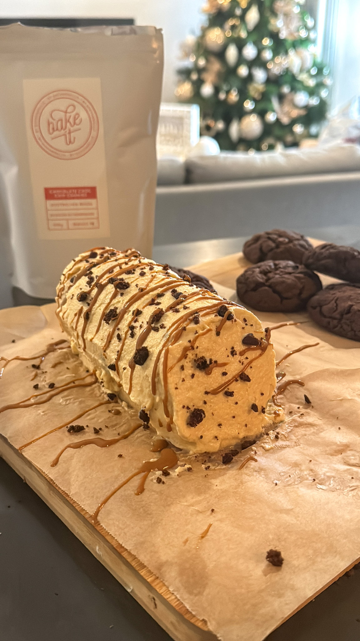 Lotus Biscoff Ripple Cake with Homemade Choc Chip Cookies 