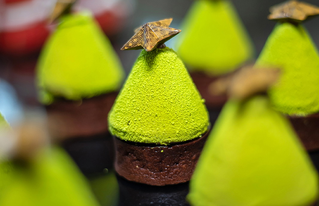 Christmas Tree Chocolate Tart