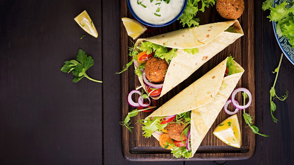 Image of Falafel Wrap Rezept | Gutes mit Hülle und Füllung
