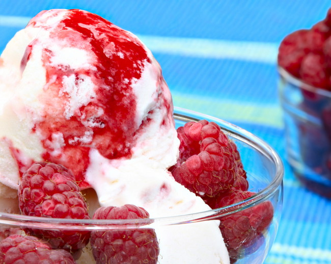 White Chocolate Raspberry Gelato