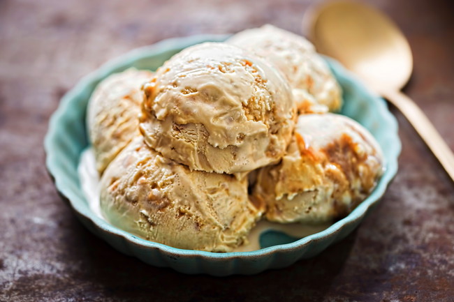 Salted Caramel Pretzel
