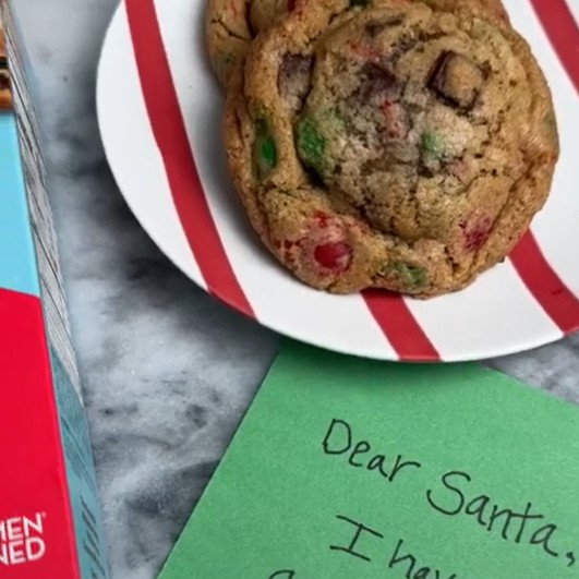 Image of Santa's Midnight Munchie Cookies Recipe