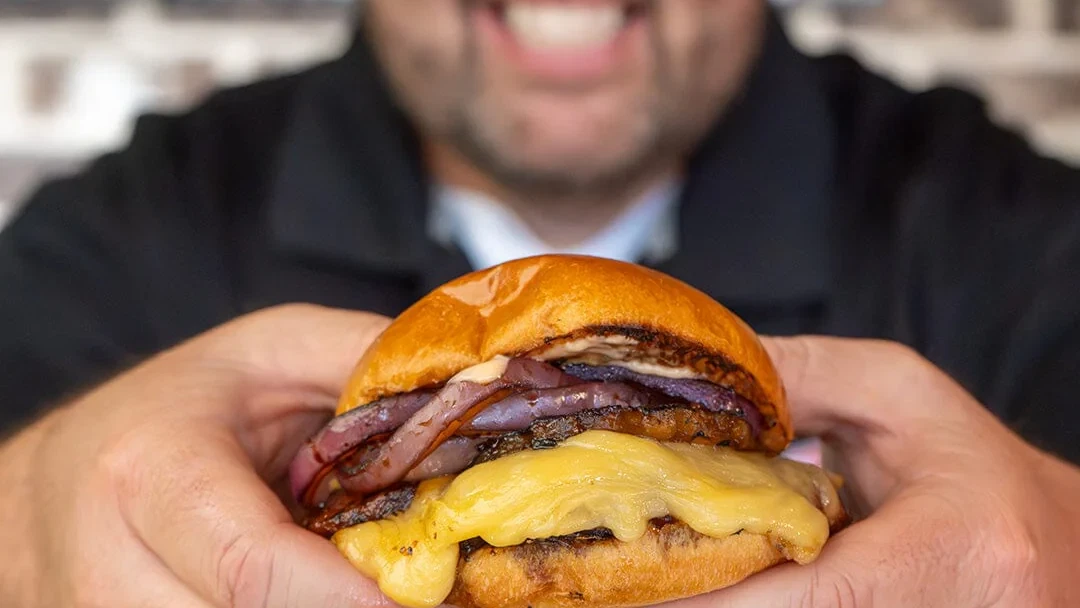 Image of Hawaiian Style Burgers: A Taste of Tropical Paradise! 