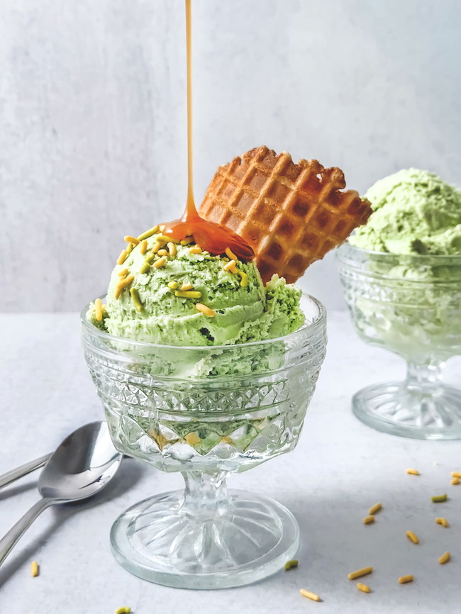 Image of Matcha Nice Cream: A Dreamy Dairy-Free Delight ππ΅β¨