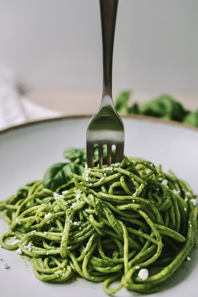 Image of  🍃✨ Matcha Pesto Pasta: A Vibrant Twist on a Classic Sauce 🍵💚