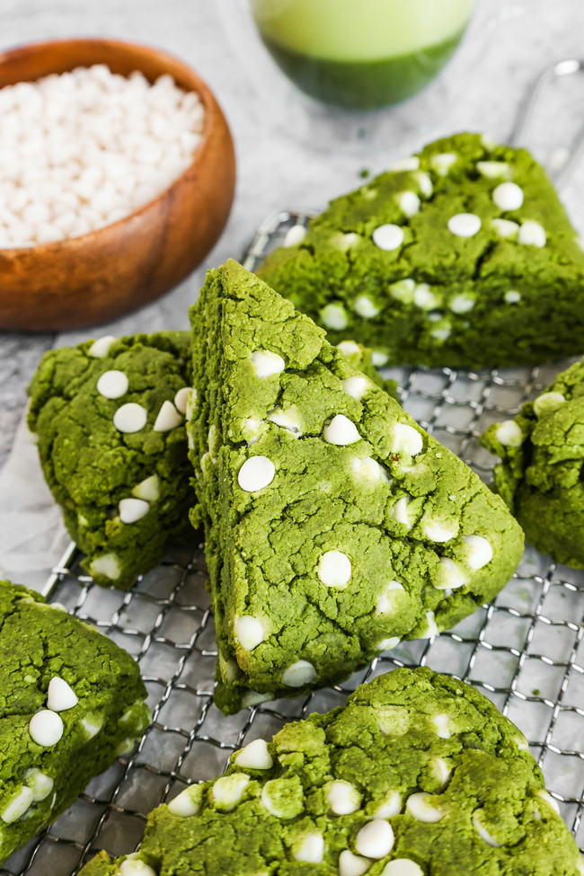 Image of 🍵✨ White Chocolate Chip Matcha Scones ✨🍪