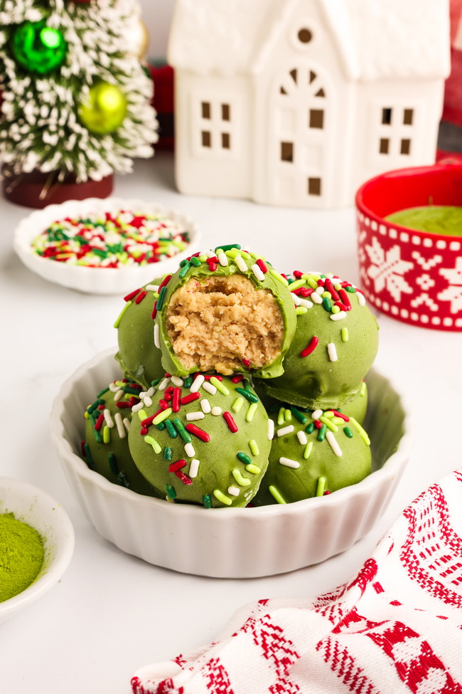 Image of Matcha Sugar Cookie Truffles