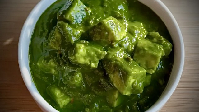 Image of Spinach and Cheese (Palak Paneer)