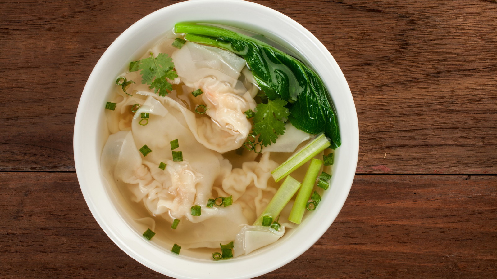 Image of Soupe wonton au chou chinois