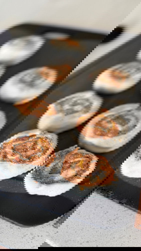 Image of from one end, roll the pastry , then use tooth...