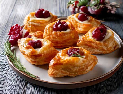 Image of Cherry and Brie Puff Pastry Bites