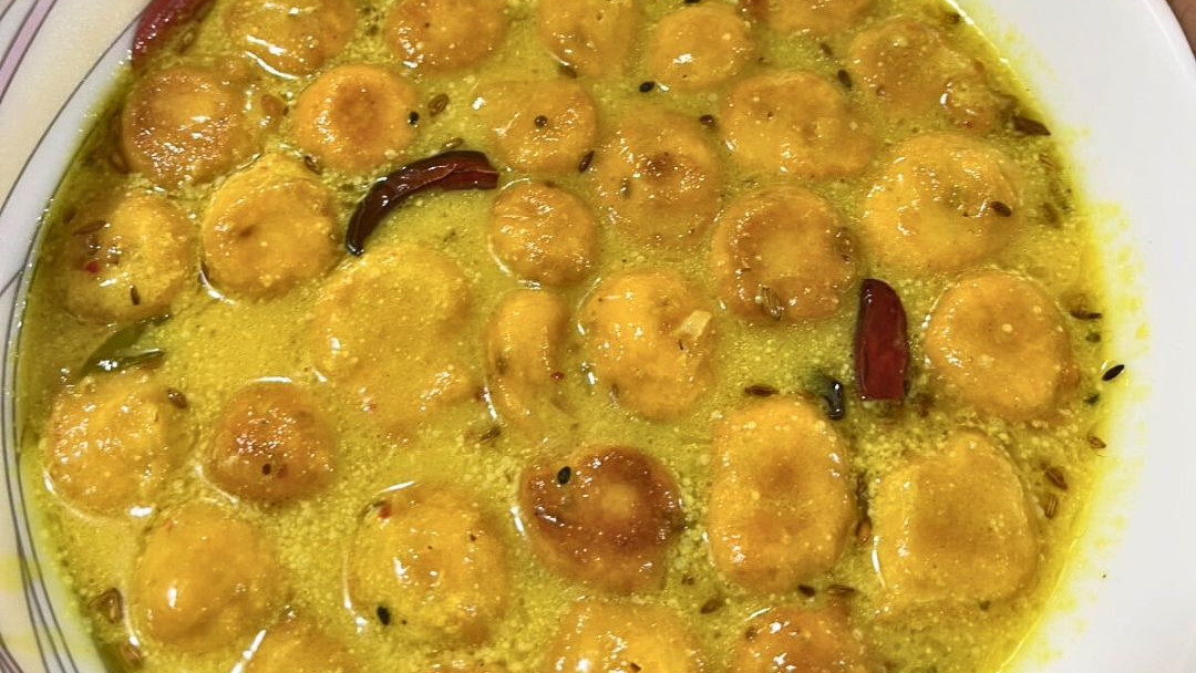 Image of Homemade Kadhi Bari – Bihar’s Flavorful North Indian Khadi Pakodi