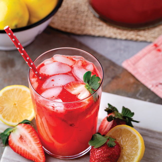 Image of Easy Strawberry Lemonade