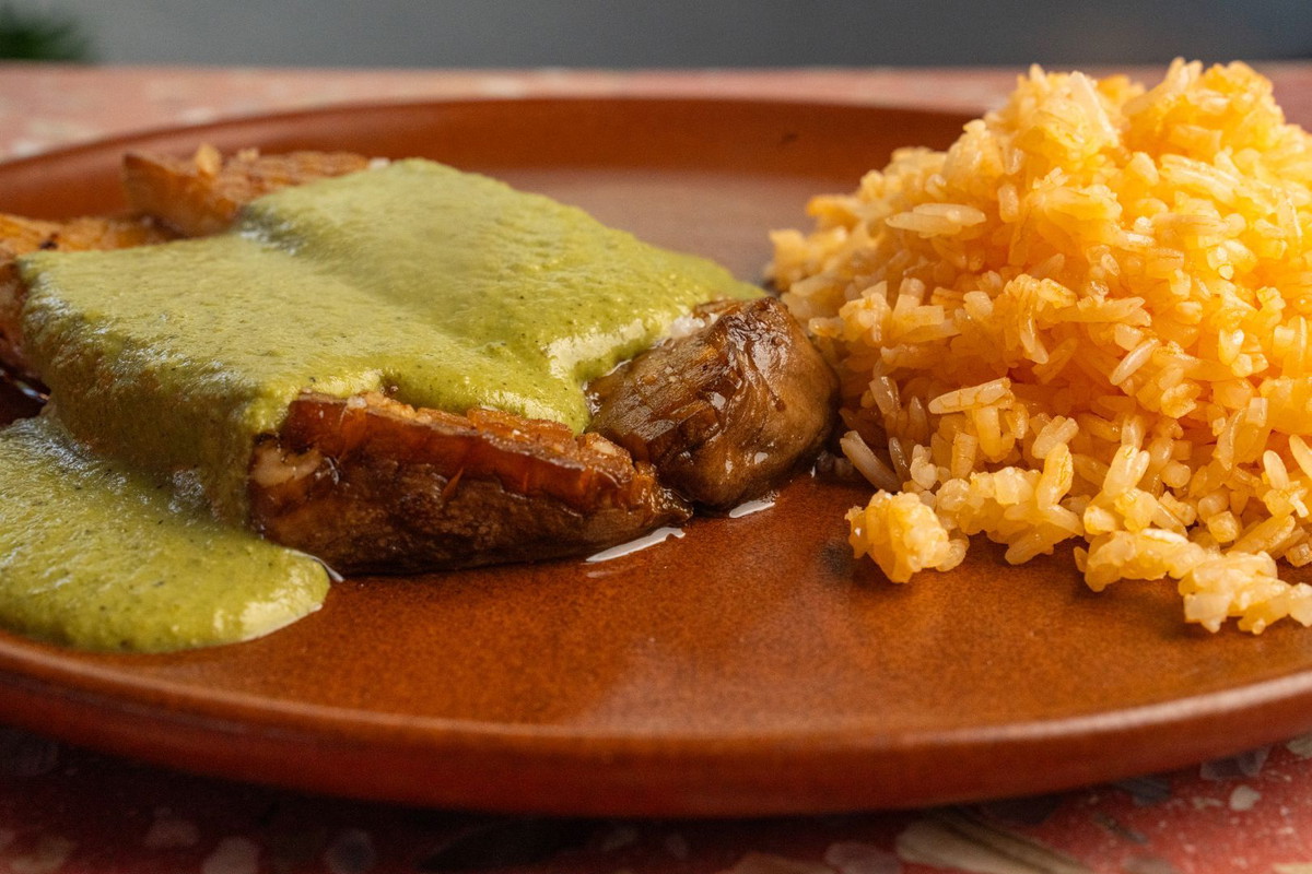 Pipián Verde with Seared King Oyster Mushrooms