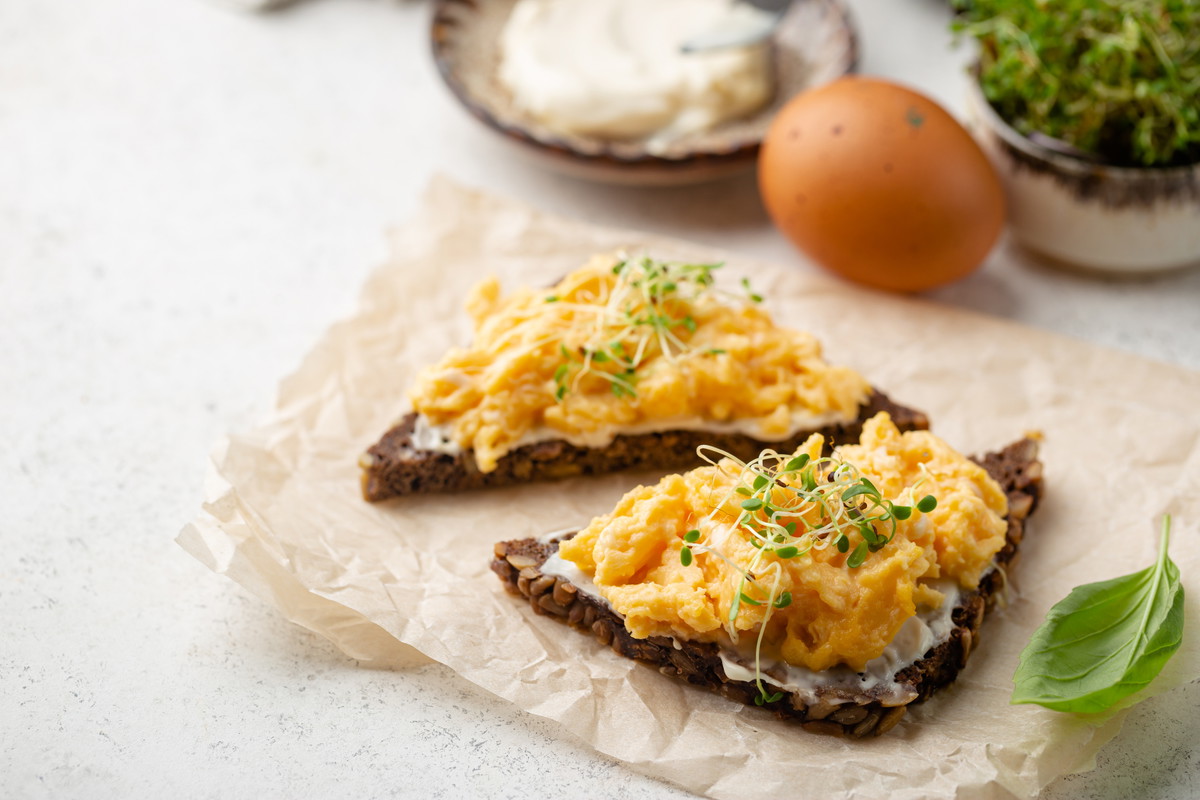 Breakfast Eggs with Cream