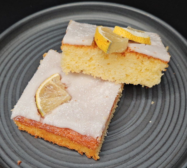 Image of Saftiger Zitronenkuchen