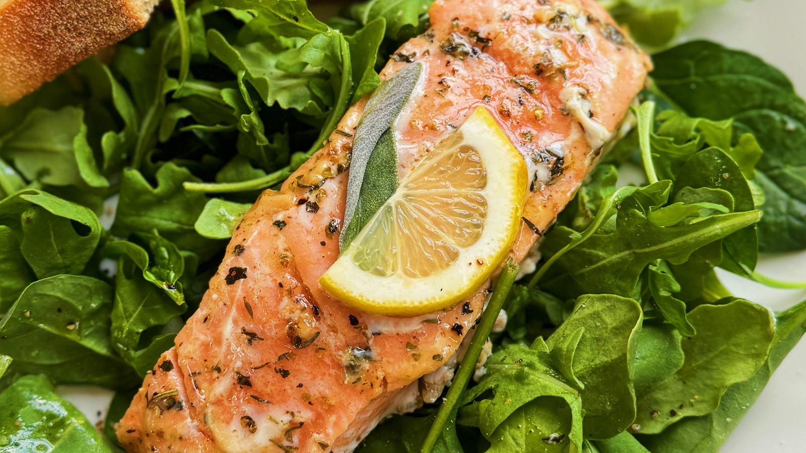 Image of Simple King Salmon en Papillote