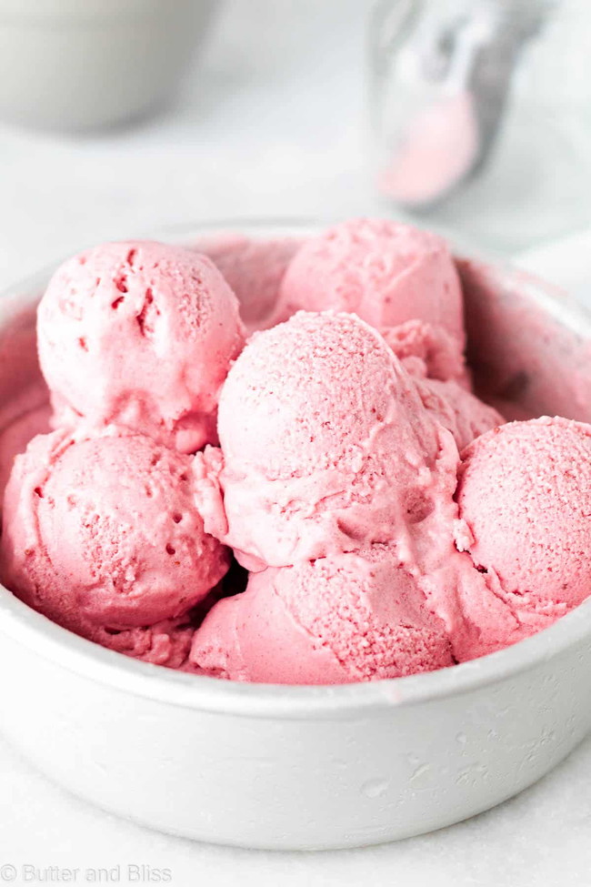 Image of Strawberry Ice Cream