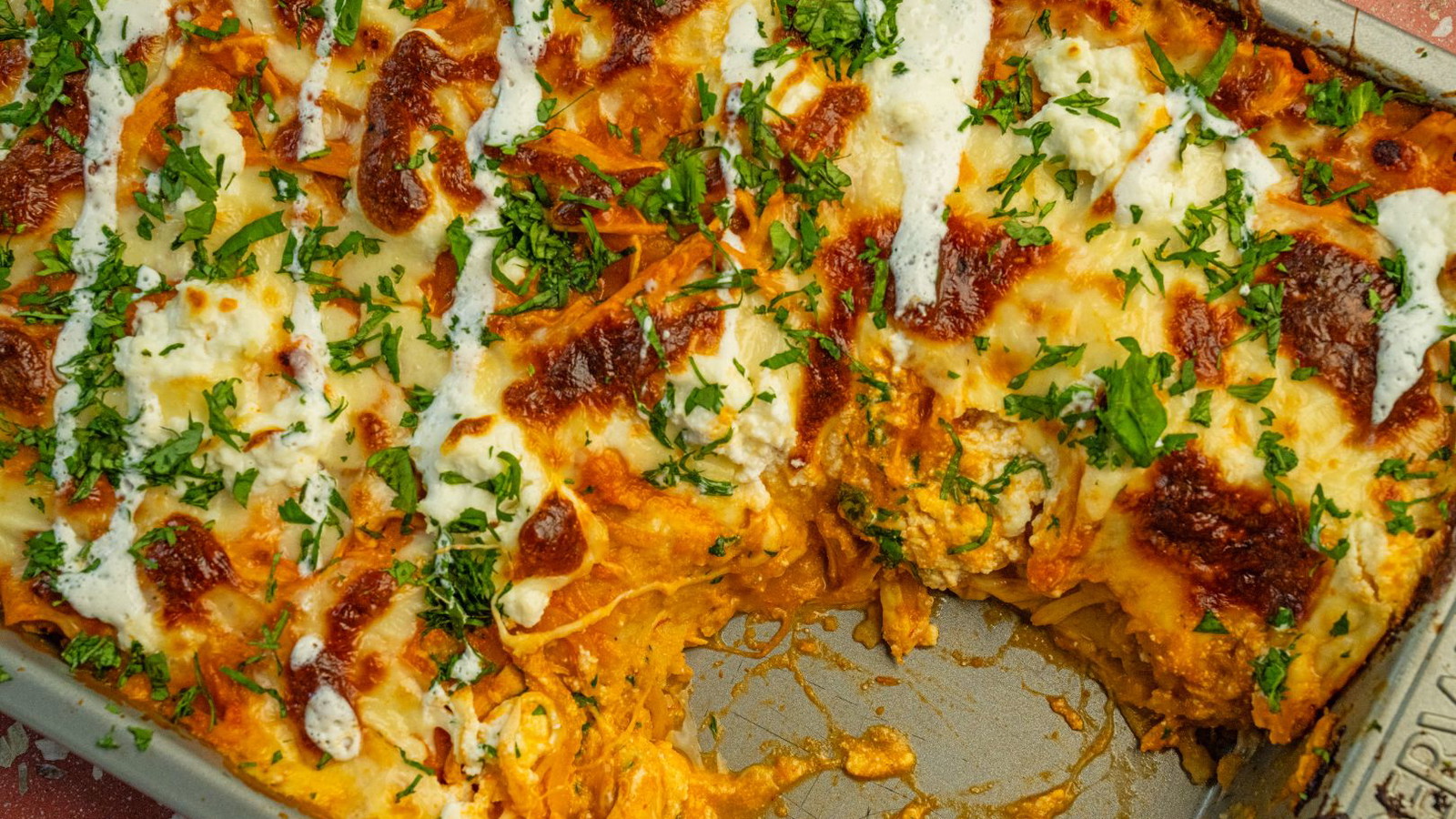 Pastel Azteca Rojo (Red Salsa Mexican Casserole)-image