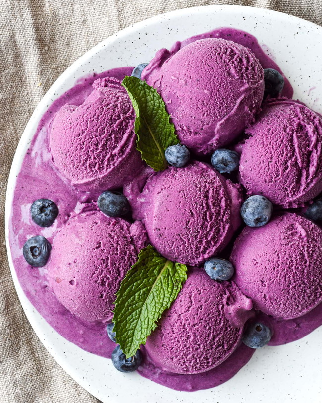 Image of Blueberry Ice Cream