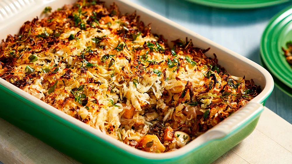 Image of Tarta de rosti de col rizada, nuez y queso cheddar