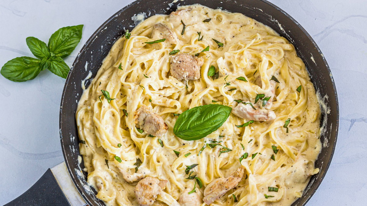 Chicken Alfredo