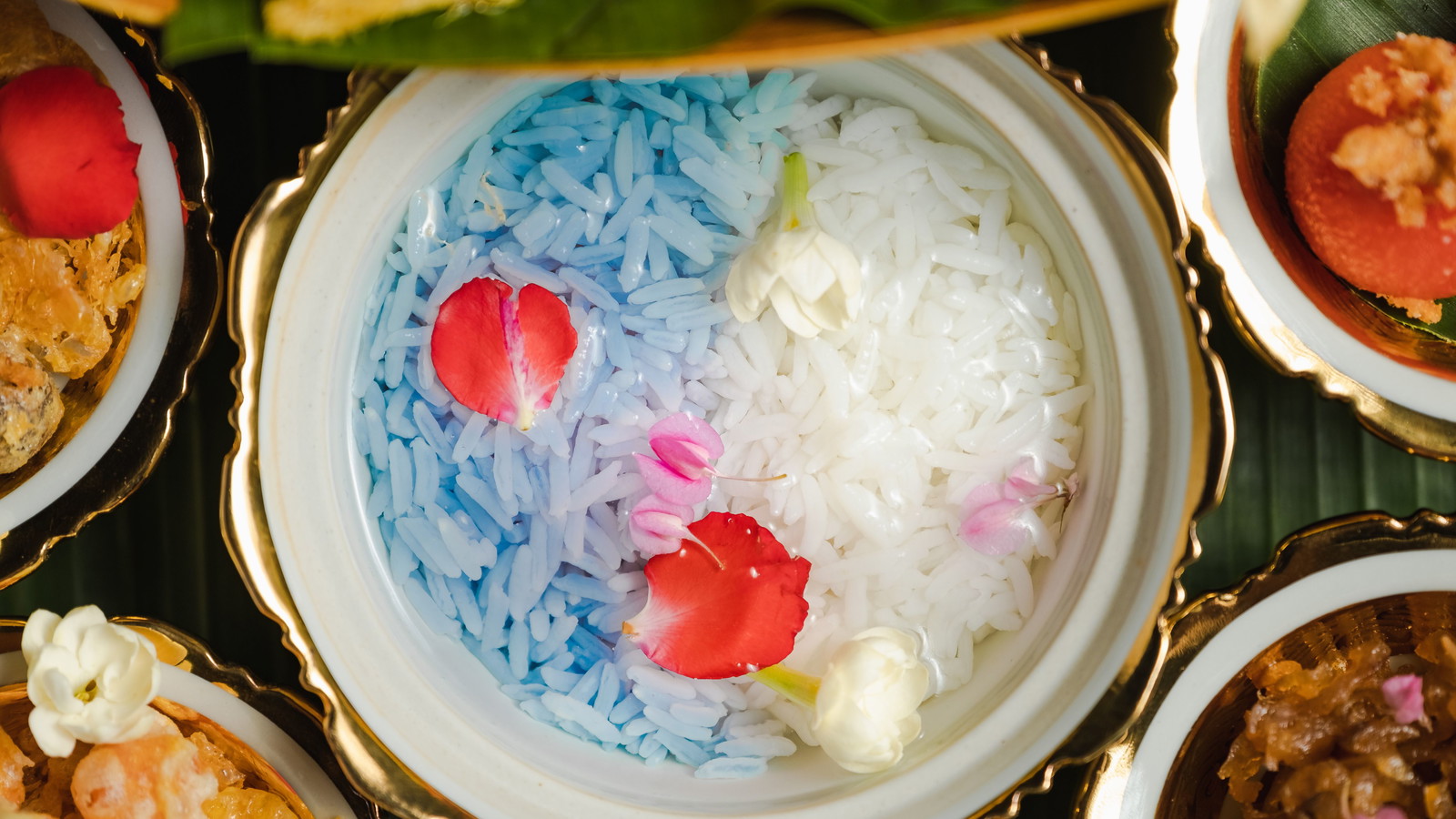 Image of Riz parfumé à l'eau de jasmin thaïlandais (Khao Chae)