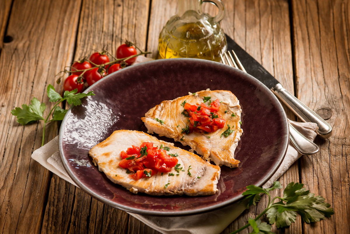 Grilled Swordfish with Tomato Salsa