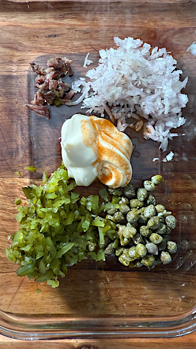 Image of In a bowl mix the remaining ingredients except the quail eggs. 