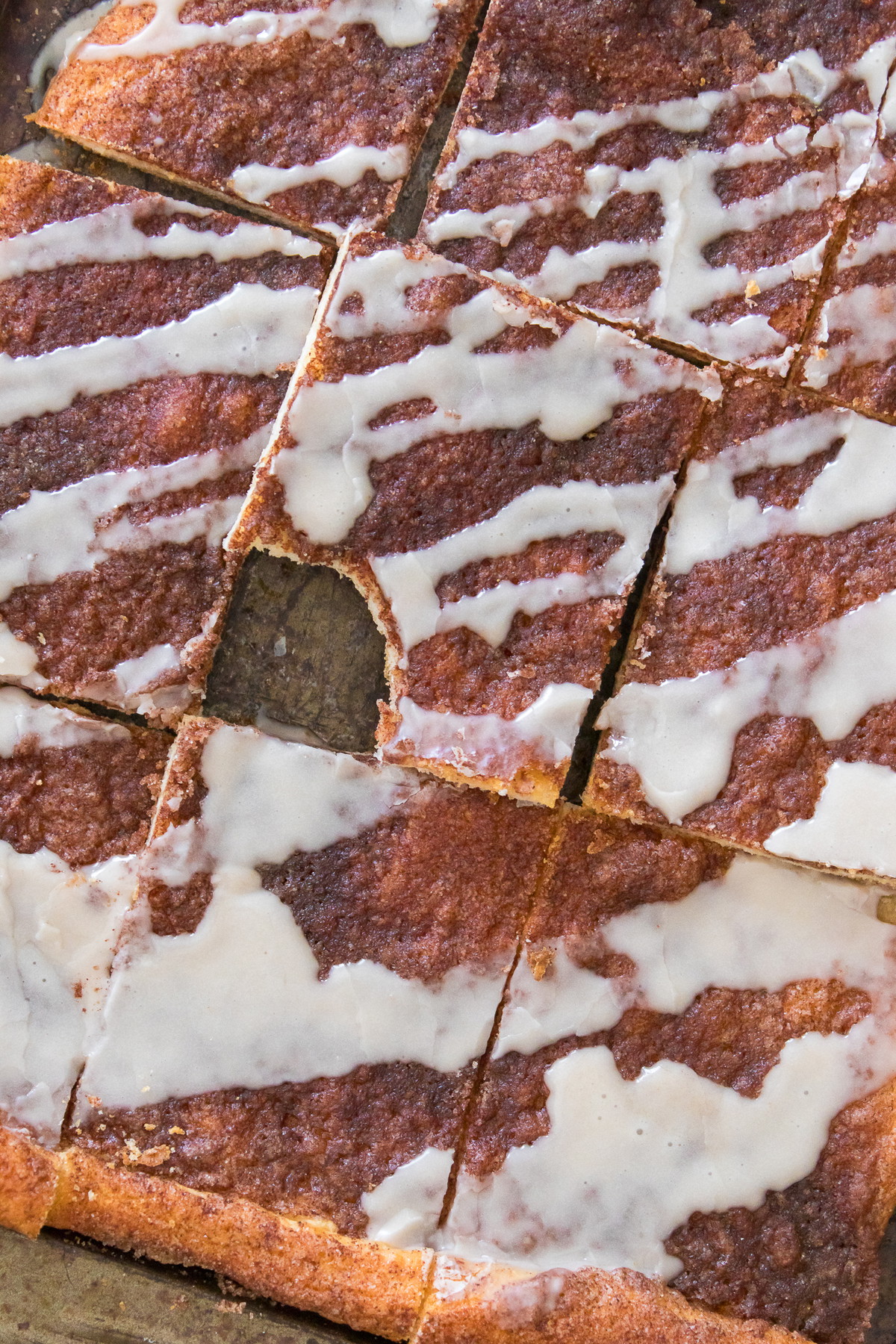 Cinnamon Sugar Dessert Pizza