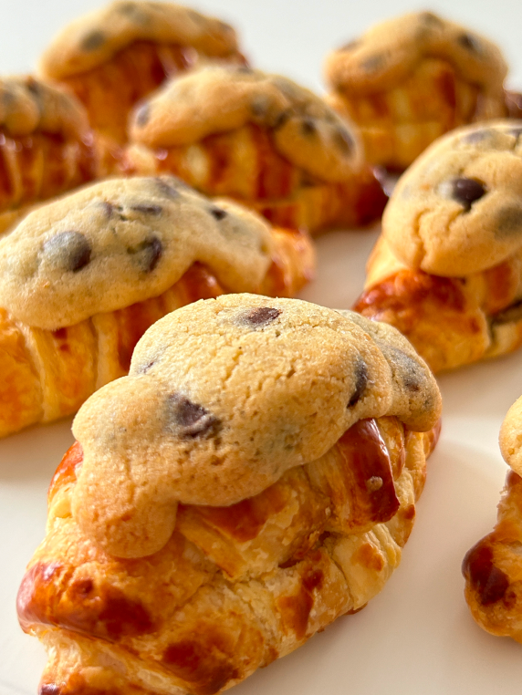 Cookie Croissants