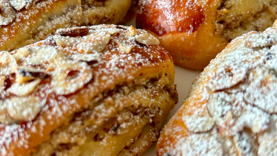 Rollos de Brioche de Avellana