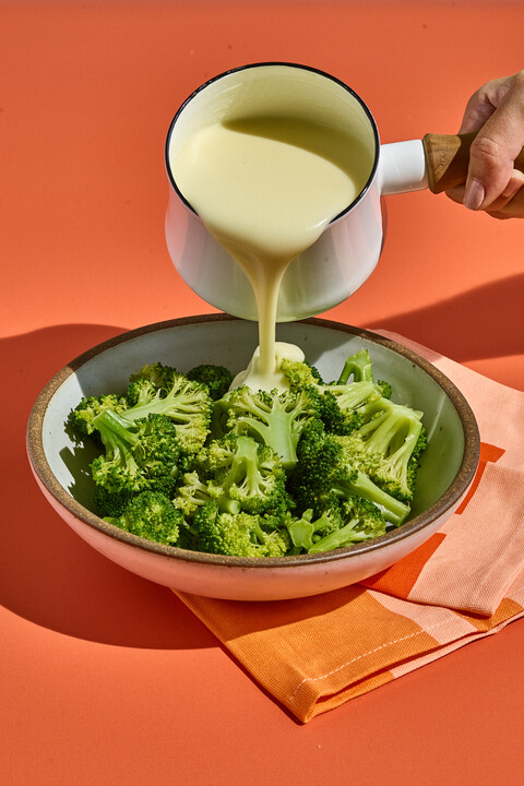 Simple Cheddar Cheese Sauce