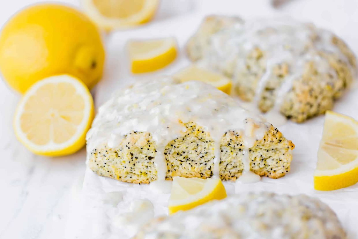Poppy Seedscones with Lemon Glaze