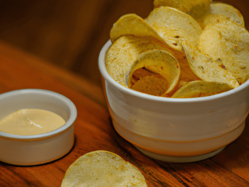 Seasoned Potato Chips with Dipping sauce
