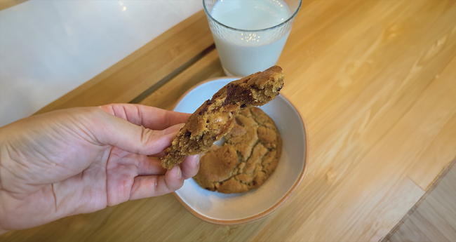 Image of Honey Macadamia Chocolate Chip Cookie