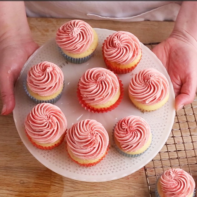 Image of Whipped Strawberry Frosting with Freeze-Dried Strawberry Powder 