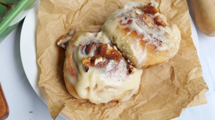 Image of And finally a sprinkle of cinnamon sugar and enjoy!