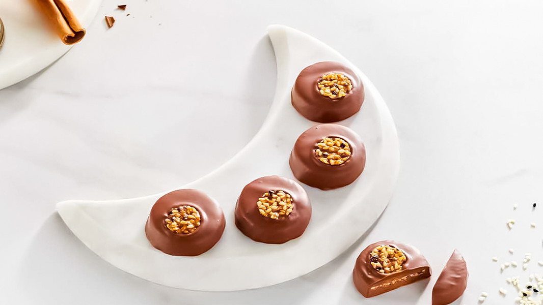 Image of Cinnamon And Sesame Bonbon