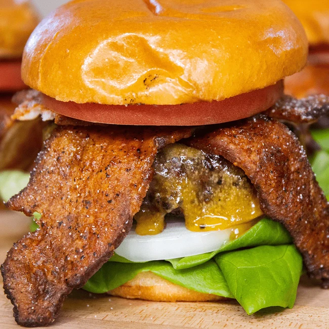 Garlic Butter Bacon Cheeseburger
