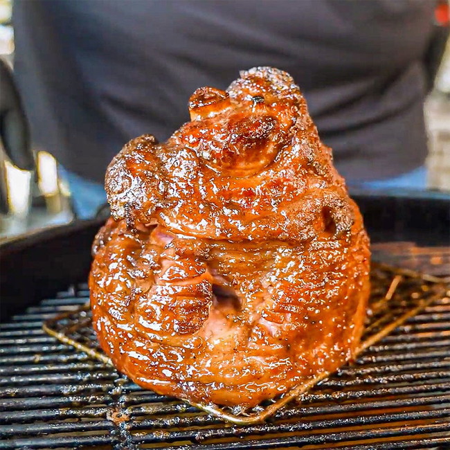 Whiskey raspberry glazed ham