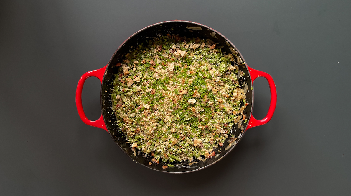 Image of Spinatspätzle mit Südtiroler Speck, Bergkäse und Schüttelbrot