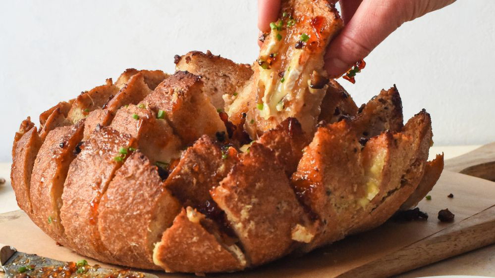 Image of Pull-Apart Bread with Brie & Hot Pepper Bacon Jam