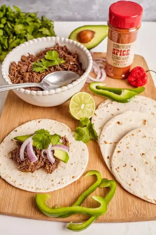 Image of For tacos top with sliced green bell peppers, red onion, and avocado. You can also add to crunchy taco shells or make burritos.