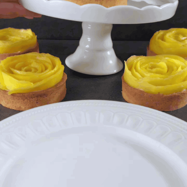 Image of Recomandare: Folosiți forme de tartelette cu funduri detașabile pentru a...