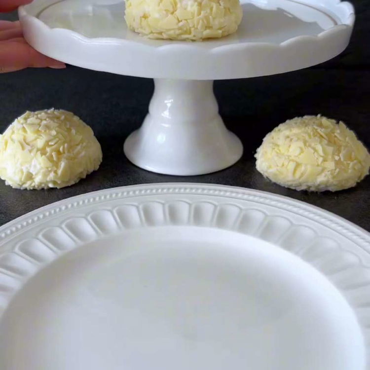 Image of Tamamlanan Merveilleux'u servis etmeden önce en az 2 saat buzdolabında...