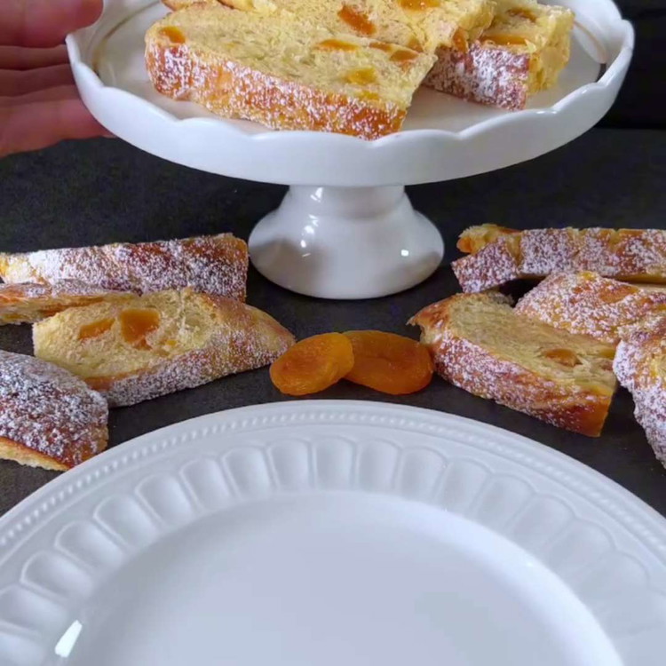 Image of Vedd ki a sütőből, és hagyd hűlni egy rácson.