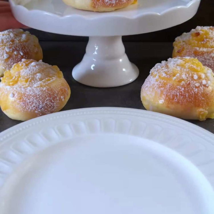 Image of Scoateți din cuptor, lăsați să se răcească complet și presărați...