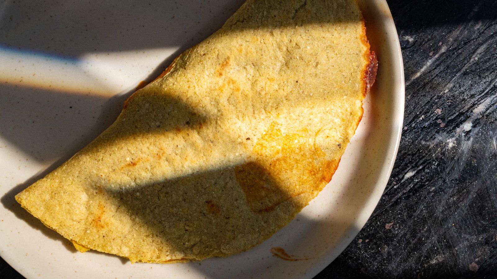 Image of Empanadas de Mole Amarillo