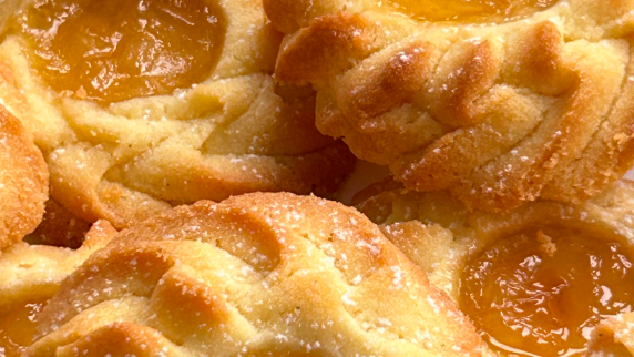 Ginger Jam Cookies Recipe
